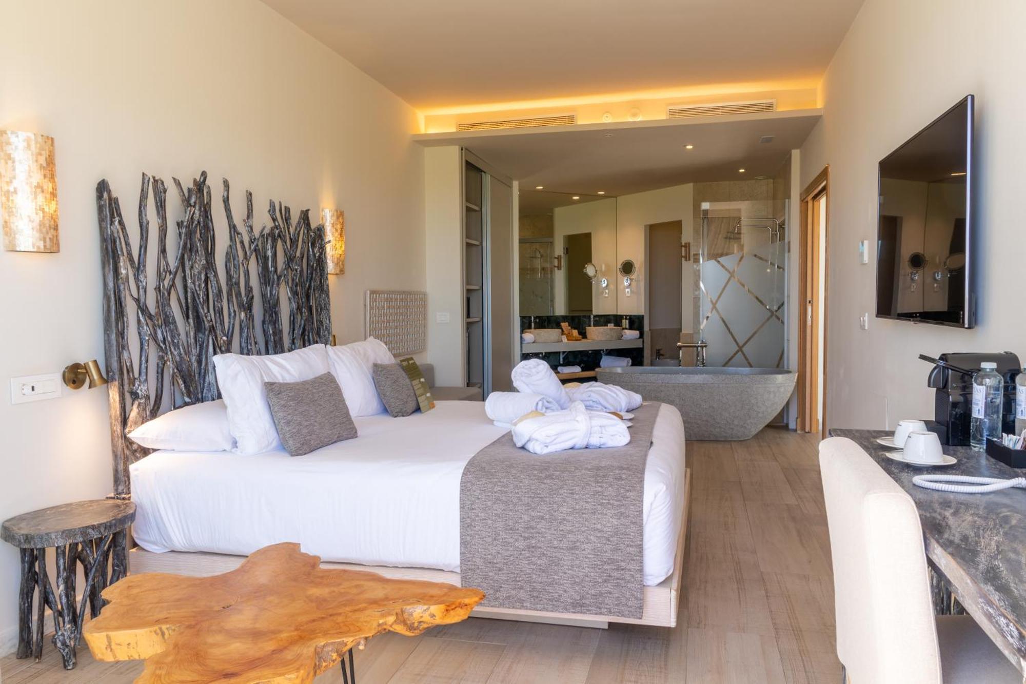 Zahara Beach & Spa By Qhotels - Adults Recommended 萨阿拉德洛斯阿图内斯 外观 照片 Deluxe room
